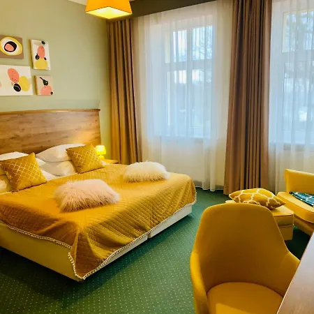 Bed & Breakfast Dw California 4*