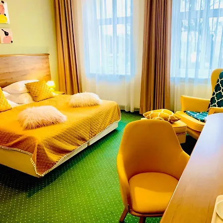 B&B Dw California 4*