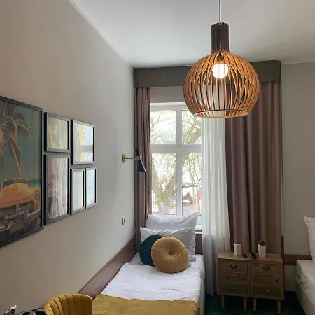 Dw California B&B 레왈